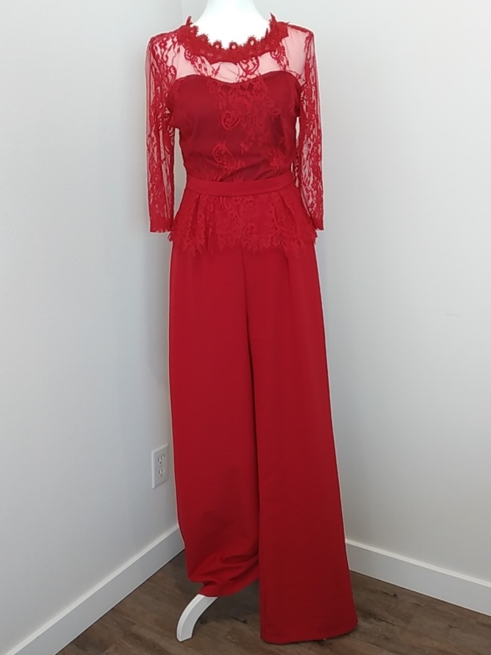 Cherry Red Lace Half Sleeve Jumpsuit Size Small